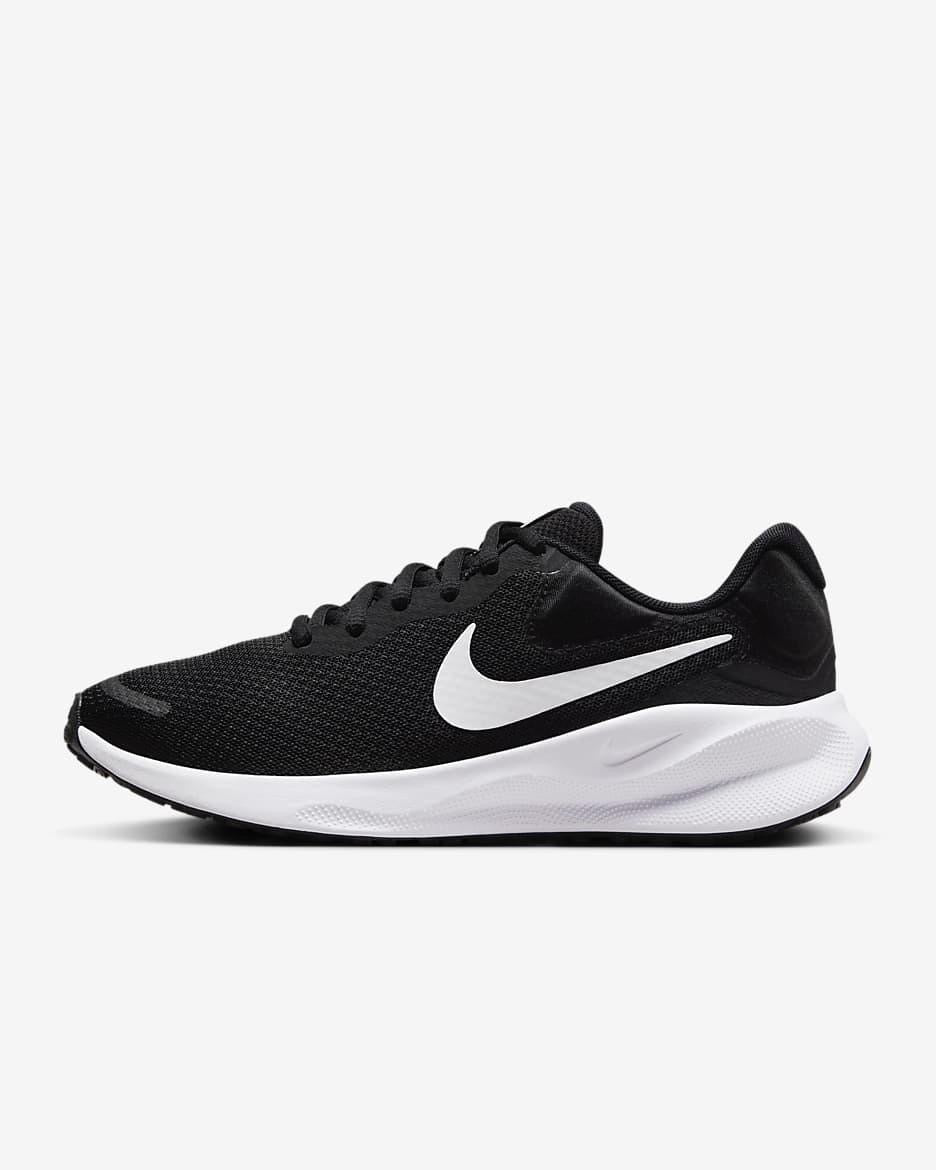 Nike Revolution 7